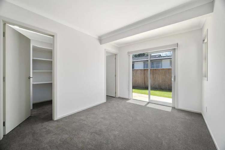 B/15 Noni Street 11211_6