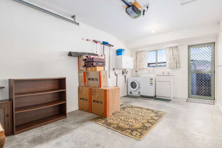 19b Dennis Taylor Court Paraparaumu_13