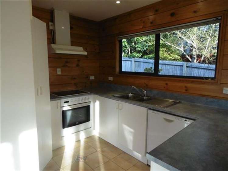 2/818 East Coast Road Oteha_6