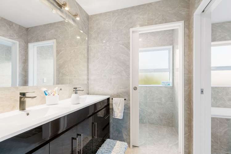 28 Shah Place Glen Eden_13