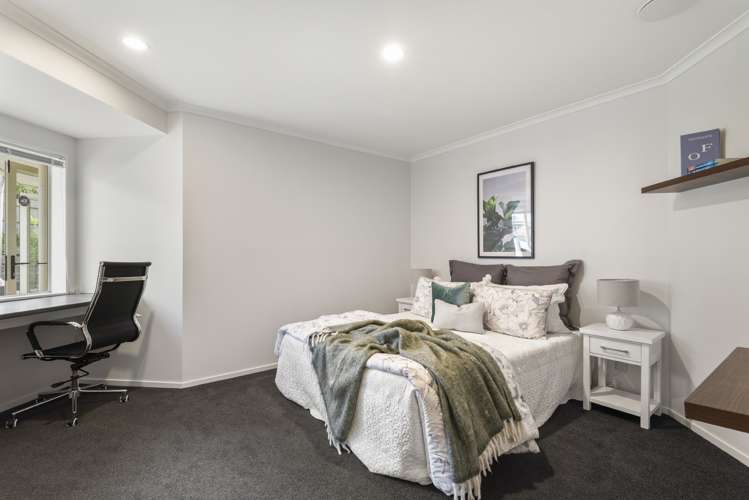 7 Louvain Place Greenhithe_21