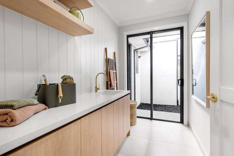 102 Carnavernon Drive Lincoln_4