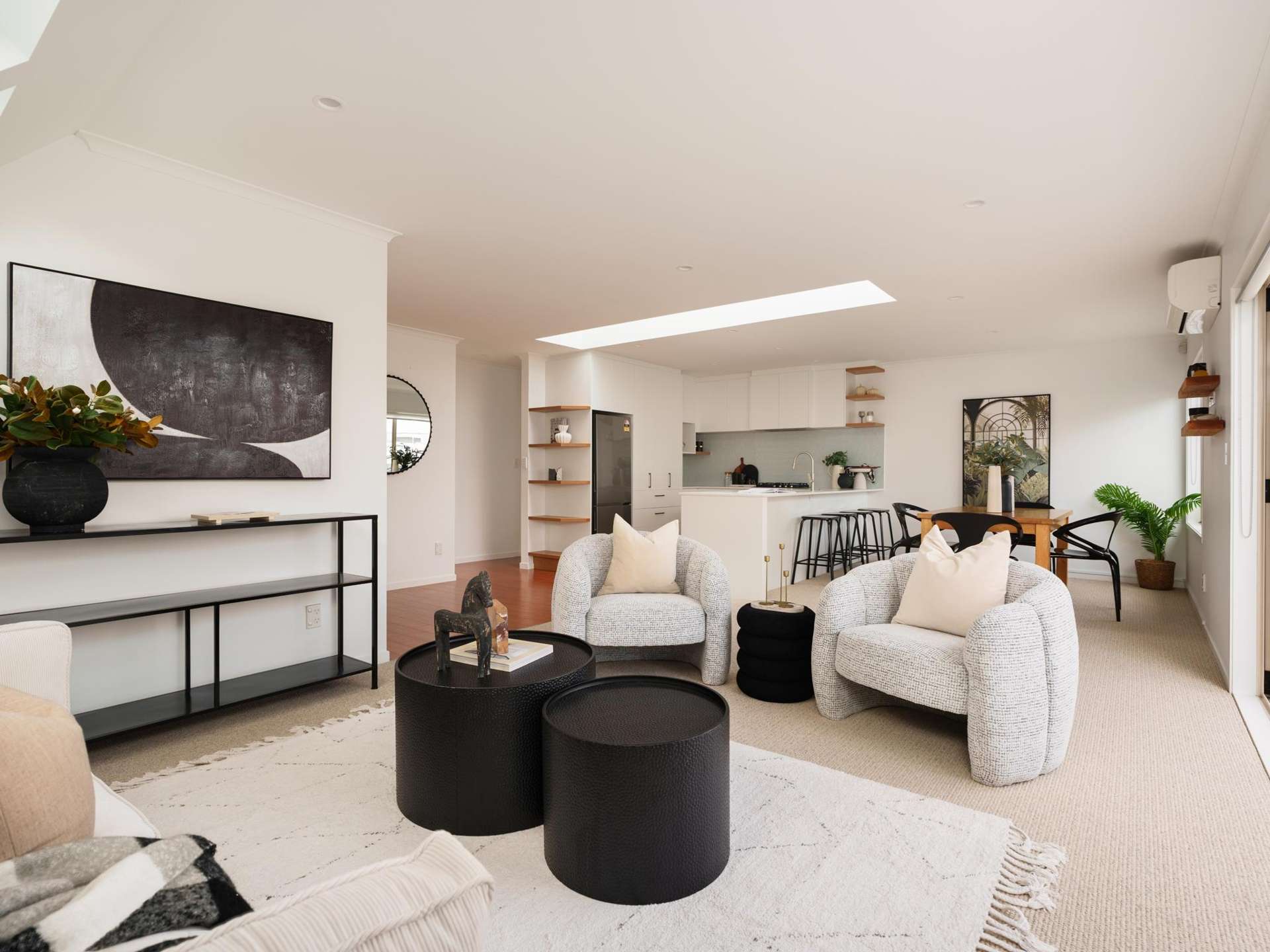 8/3 Leinster Avenue Mt Maunganui_0