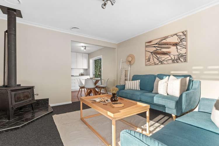 39 Carters Road Aranui_6