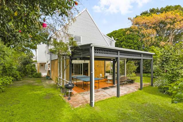 335 Te Moana Road Waikanae_1