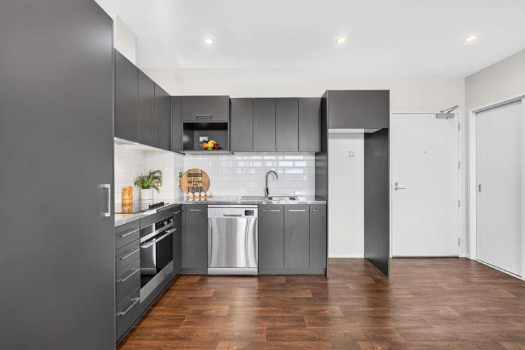 204/2 Onekiritea Road Hobsonville_13