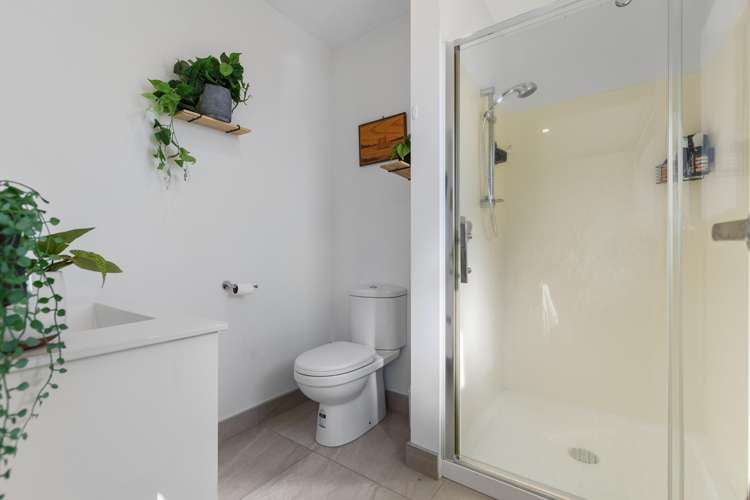 46 Ballintoy Park Drive Welcome Bay_10