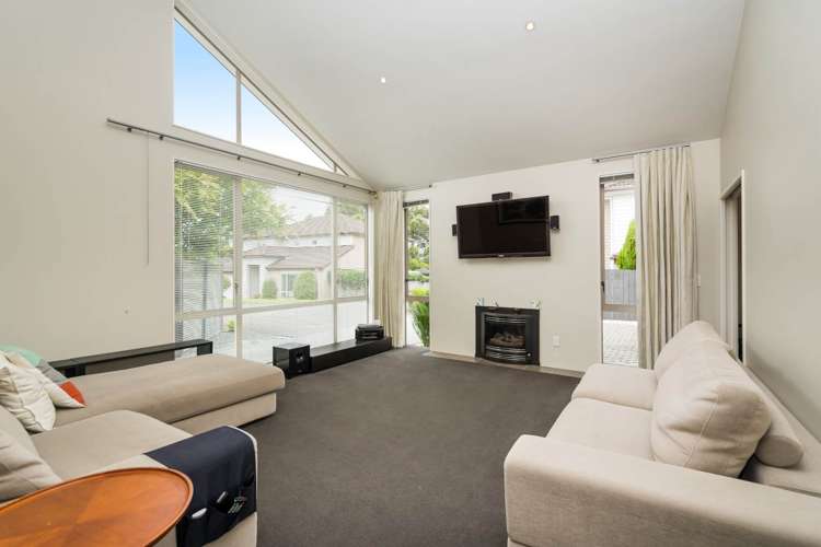 10 Huntington Park Drive Greenhithe_1