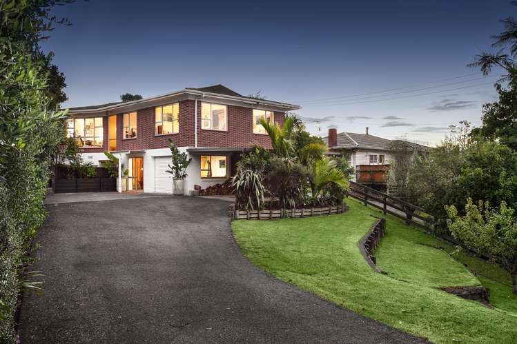 17 Pine Avenue Henderson_18