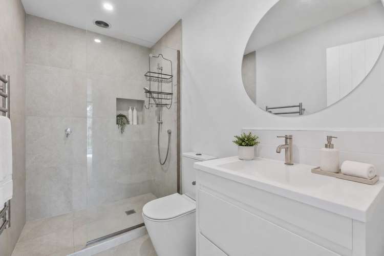 234 Monument Road Clevedon_12