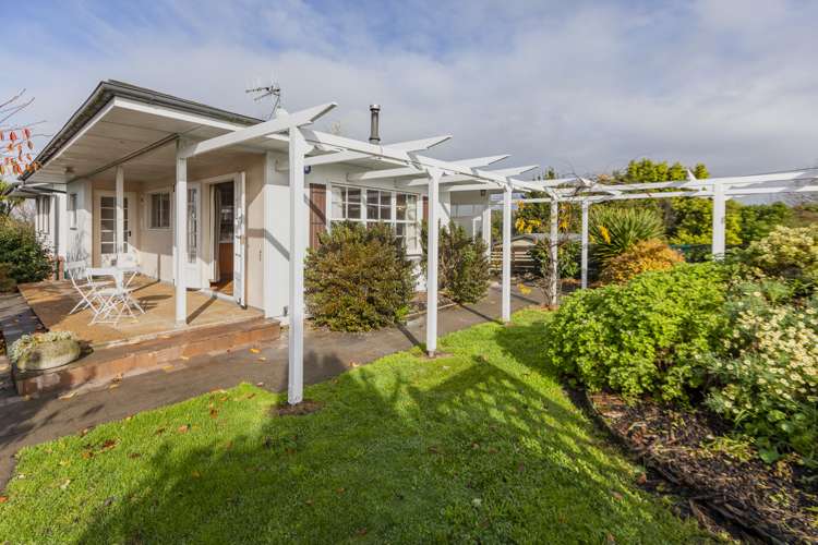 27 Church Street Waipawa_20