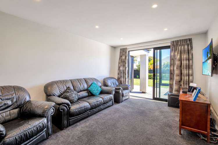 7 Quantock Place Burwood_16