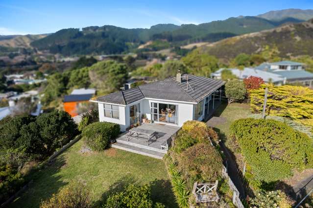 9 Miriona Grove Paekakariki_1