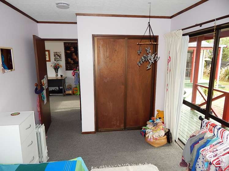 82 Henley Street Westport_15