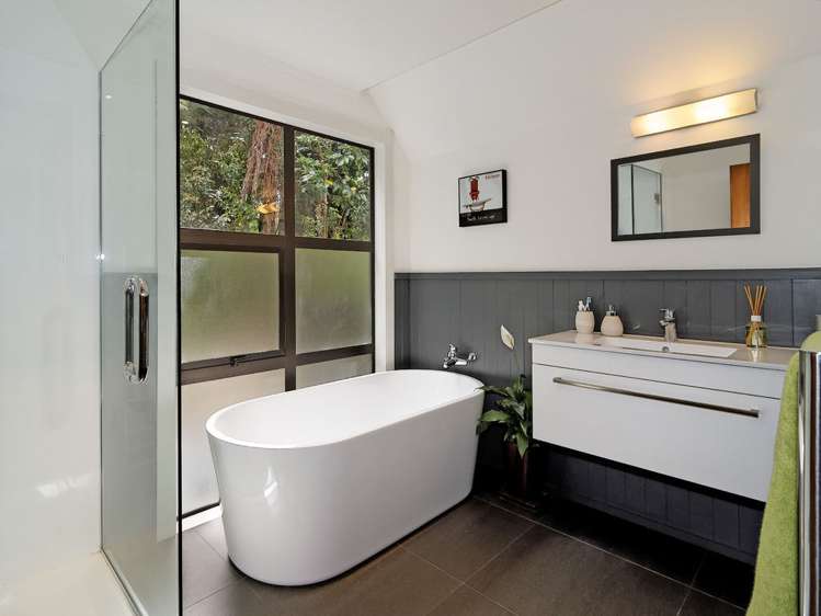 272 Shaw Road Titirangi_12