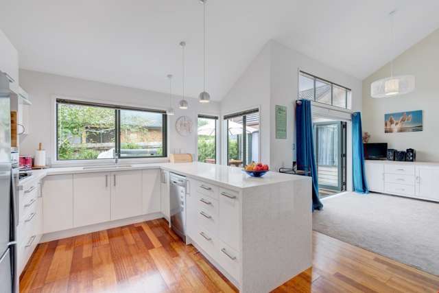 56a Shelly Bay Road Beachlands_1