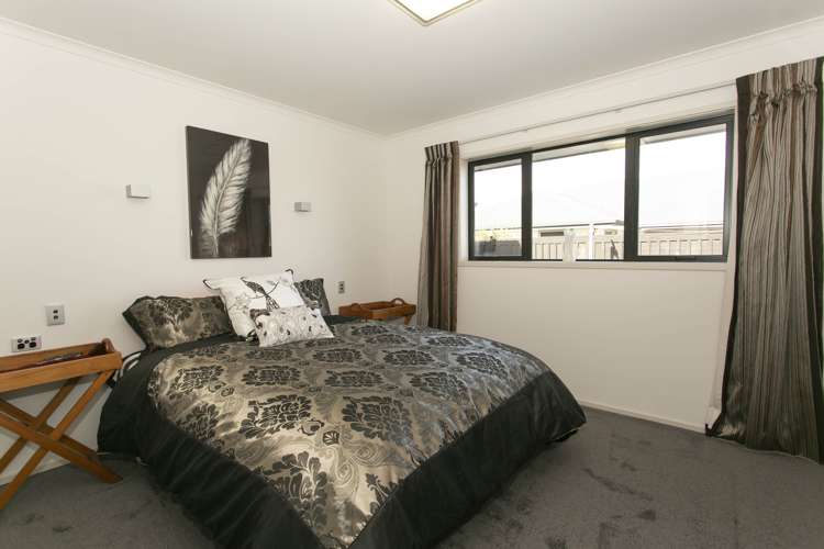 9 Alton Place Allenton_11