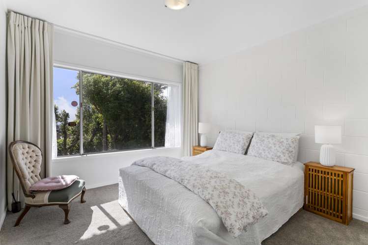 25 Coromandel Crescent Mairangi Bay_19