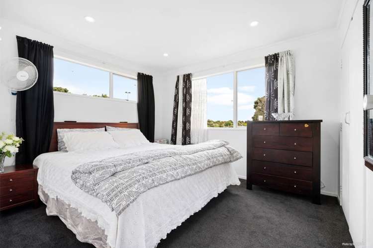 207 Gills Road Half Moon Bay_10