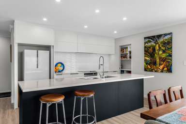 98 Kaurinui Crescent_2