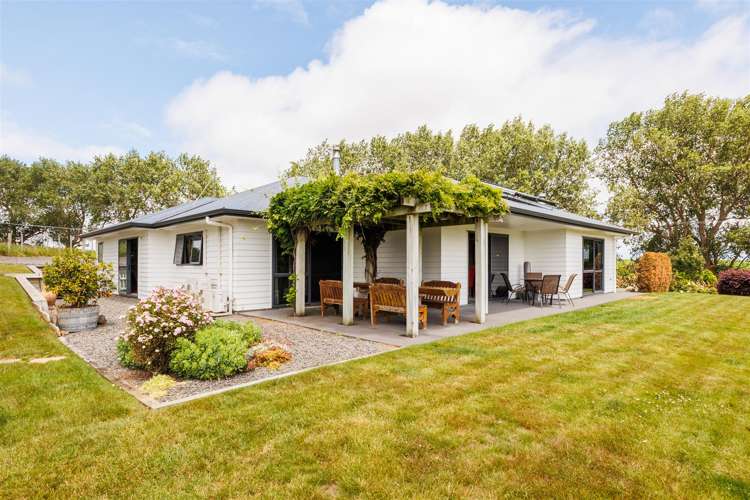 361 Warrens Road_0