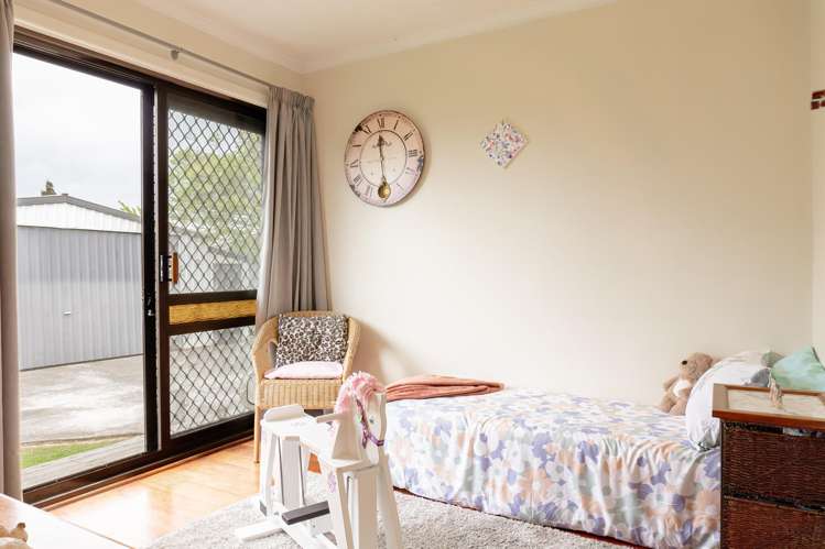 207 Leo Street Akina_11