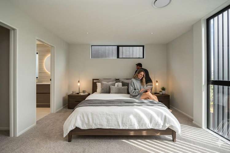 2/4 Norrie Avenue Mount Albert_8