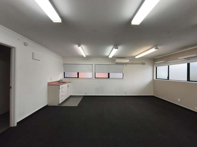 3/1 View Road Glenfield_3