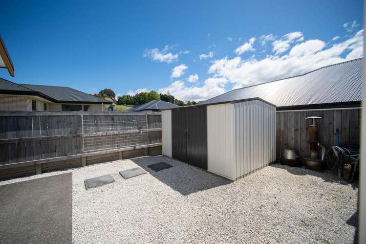 18 Sabine Drive Richmond_18