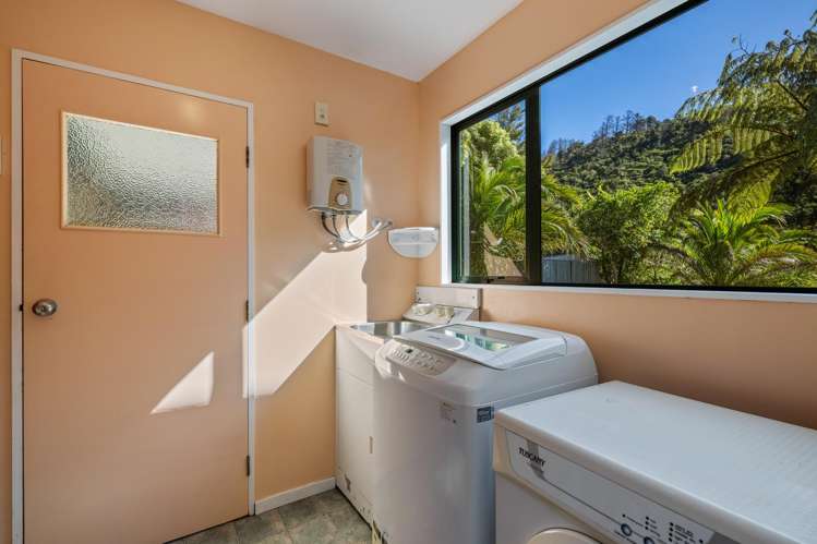 243 Boons Valley Road Waikawa_18