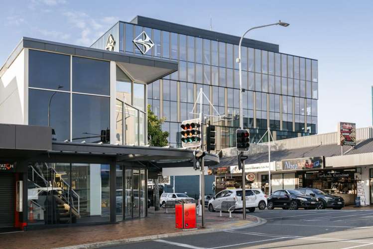 Unit 7/109 Devonport Road Tauranga Central_11
