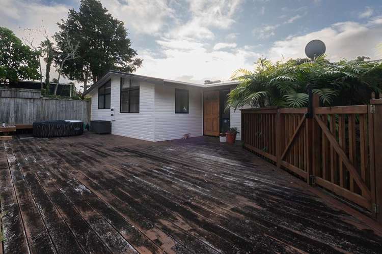 33A Island Bay Road 1603_15