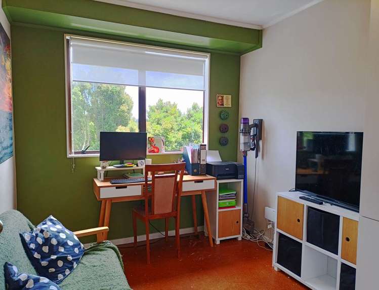 187 Glengarry Road Glen Eden_17