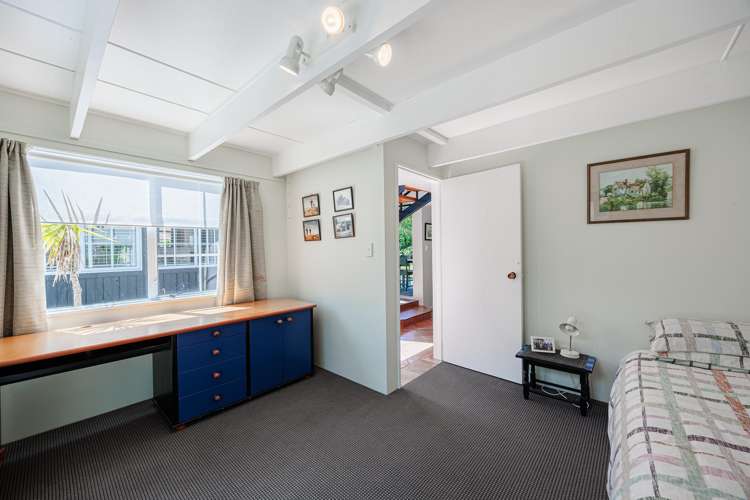 37 Cedar Road Te Awanga_11