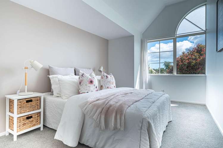 2/3 Pelican Lane Unsworth Heights_10