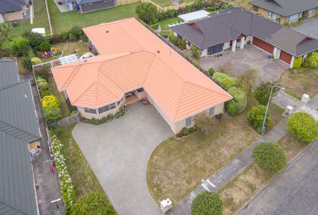 19 Cranbrook Grove Waikanae_1