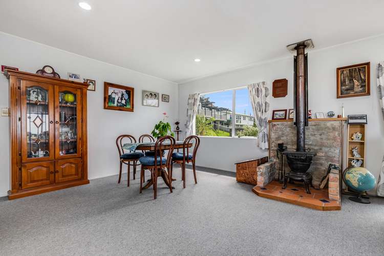 3 Jean Place Stanmore Bay_10