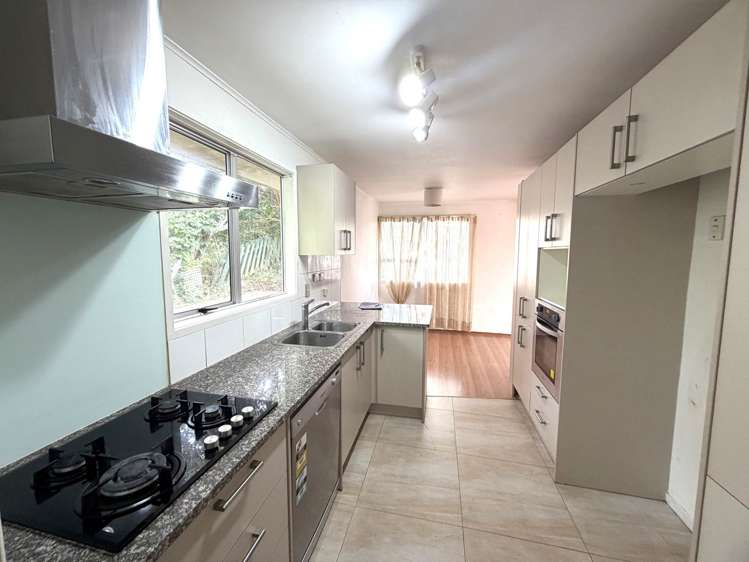 25 Trias Road Totara Vale_5