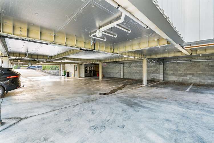 1 Storey Avenue Forest Lake_16