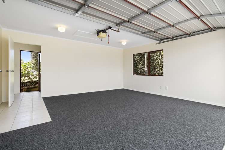 20 Lasque Place Glen Eden_19