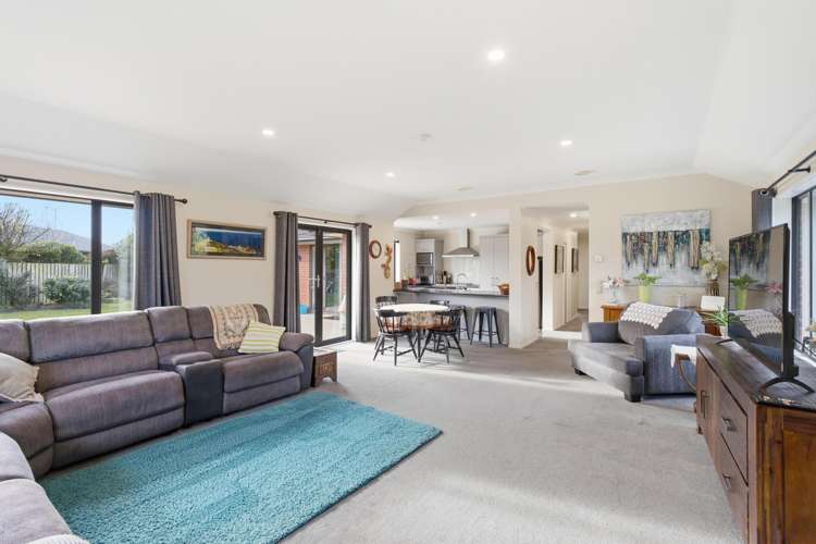 8 Haydon Place Amberley_5