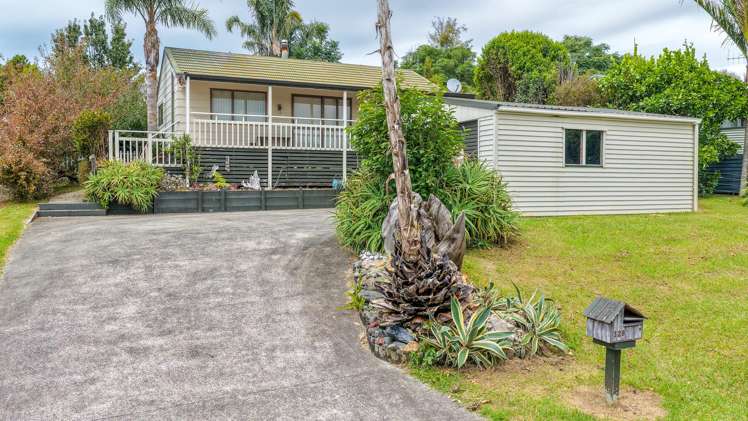 129 Durrant Drive Whangamatā_23