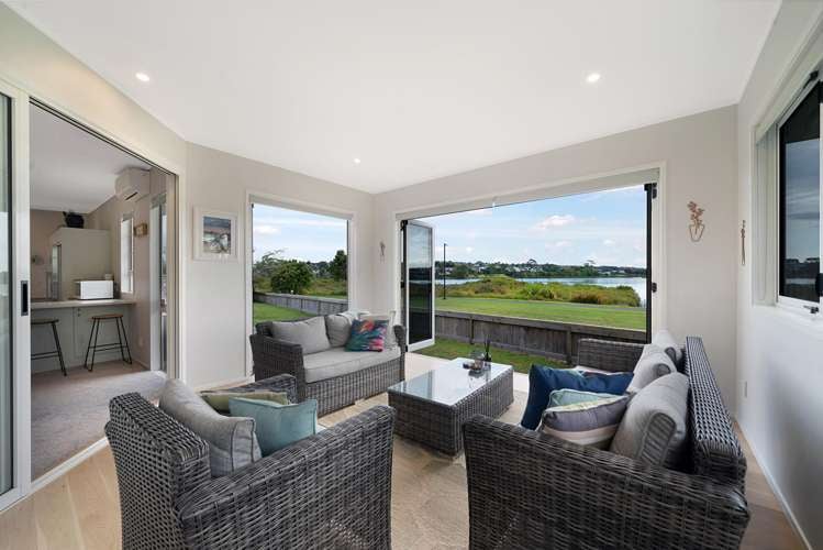 50 Settlers Grove Orewa_5