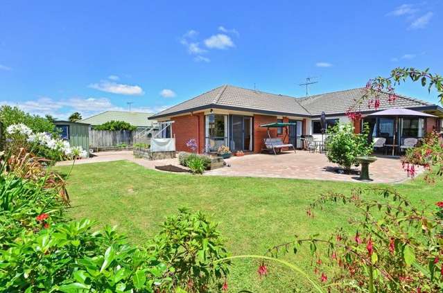 123 Burswood Drive Pakuranga Heights_1