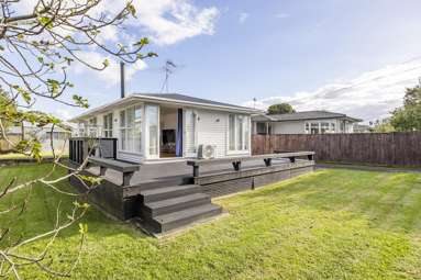 8 Harwood Road_3