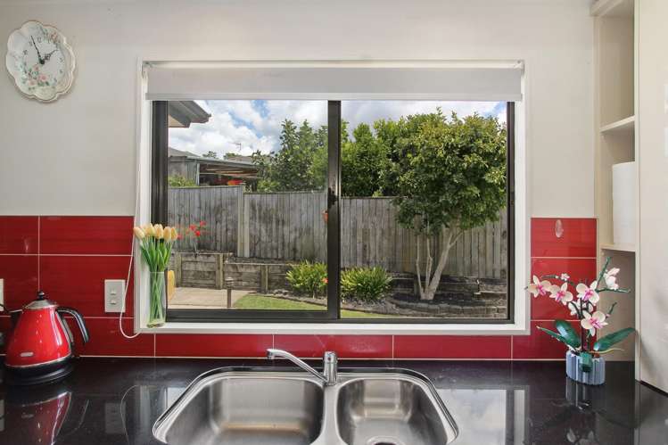 28 Reybert Place Massey_10