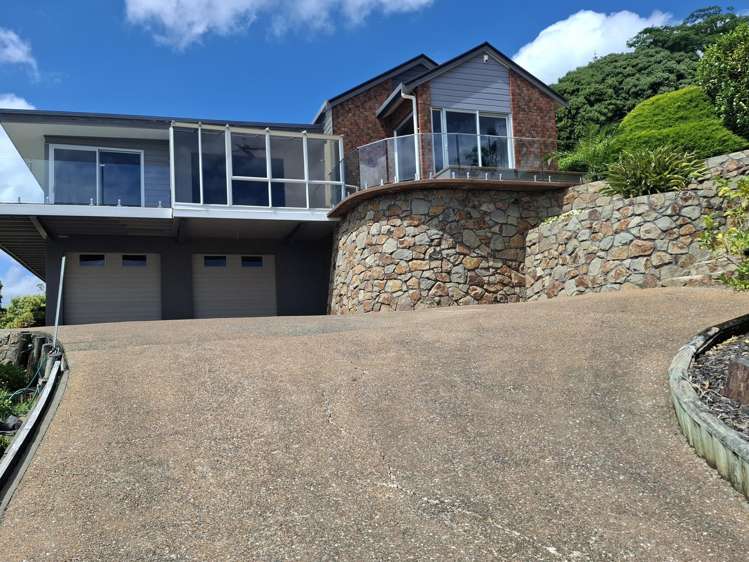 76 Waterfront Drive,_0