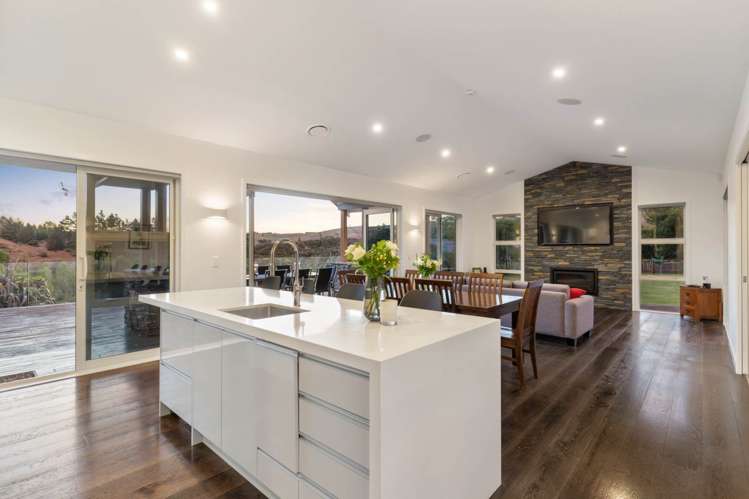 133 Chamberlain Road Bombay_5