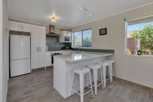 10 Rakatau Place Ruakaka_2