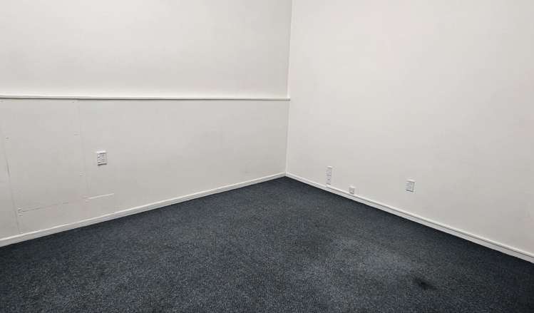 10 The Town Centre Turangi_2